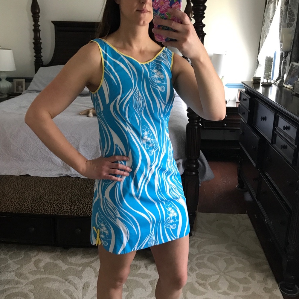Lilly Pulitzer shift dress Joe Fish size 10